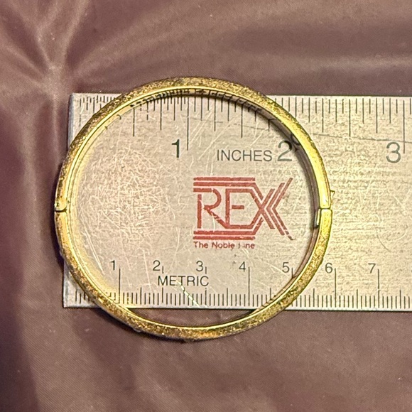 Kate Spade Yellow Enamel and Gold CZ Crystal Hinge Bracelet - Picture 3 of 8